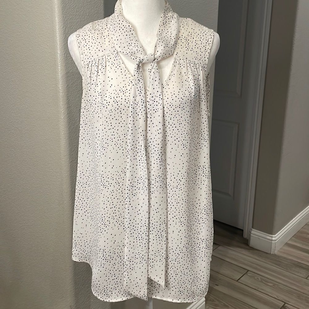 Daniel Rainn Polka Dot Sleeveless Top with Necktie Size Small